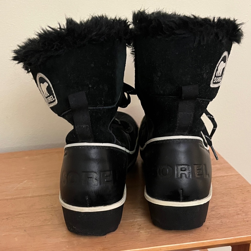 Sorel Women's Winter Snow Boots - Picture 3 of 5